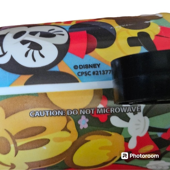 Disney World Resort and Parks Mickey Mouse Refillable Mug 16 oz - Picture 3 of 8